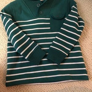 Boys sweater, size 6, like new condition